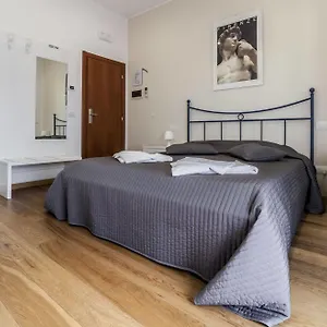 Le Ghiacciaie 3*, Firenze Italia